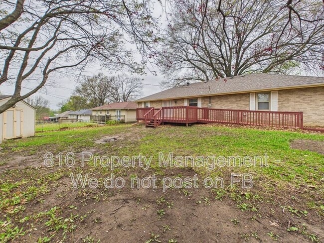 Building Photo - 817 N Choctaw Ave