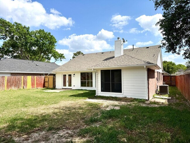Building Photo - 6427 Liberty Valley Dr