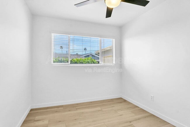 Building Photo - 4722 Mt La Palma Dr