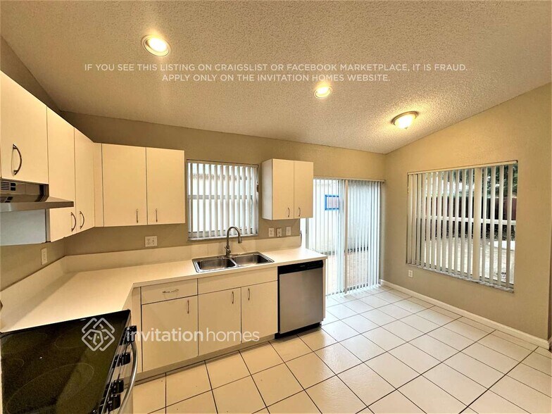 Building Photo - 15451 SW 143rd St
