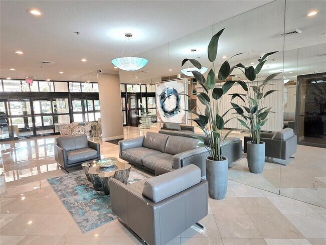 Building Photo - 1361 S Ocean Blvd