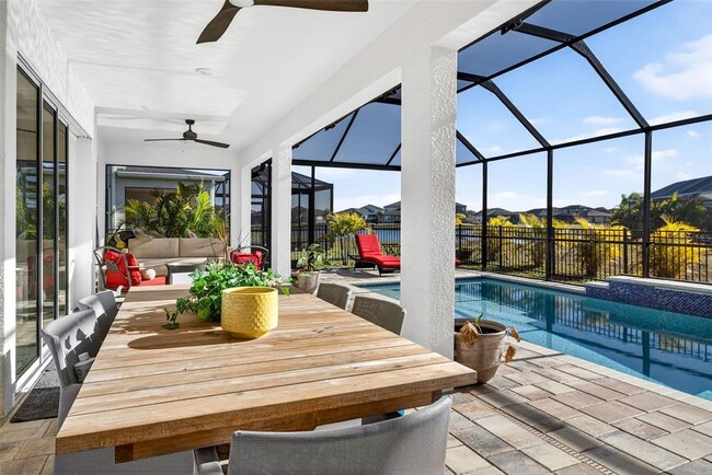 Building Photo - 33805 Astoria Cir