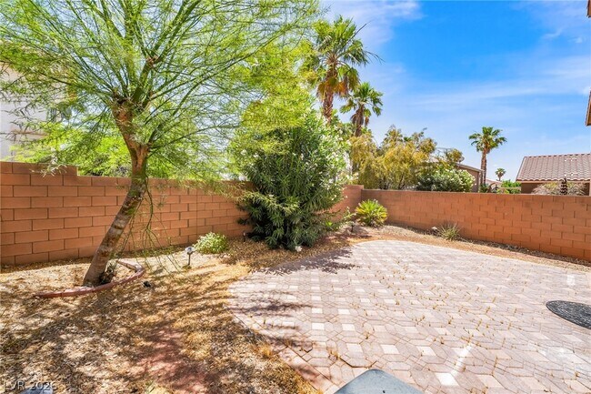 Building Photo - 3520 S Dune Grass St