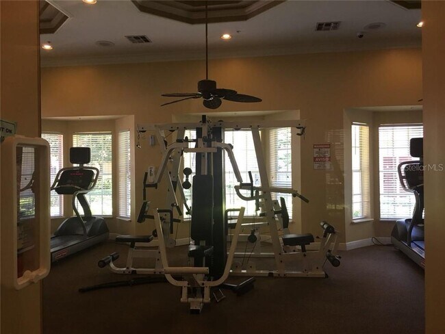 Building Photo - 842 Grand Regency Pointe