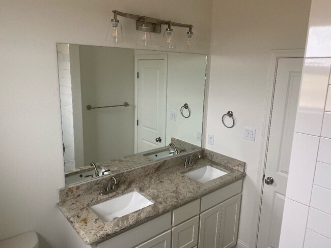 Building Photo - 145 Overlook Dr