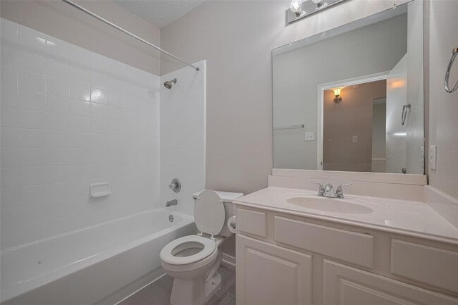 Building Photo - 301 Cedar Branch Dr