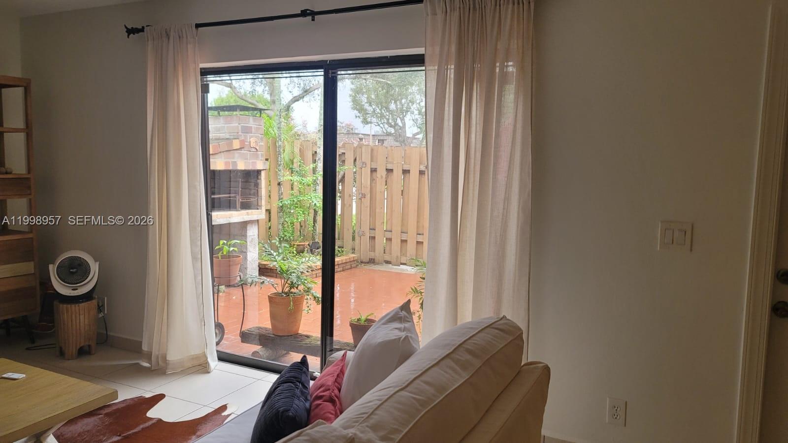 Building Photo - 1544 Forest Lakes Cir