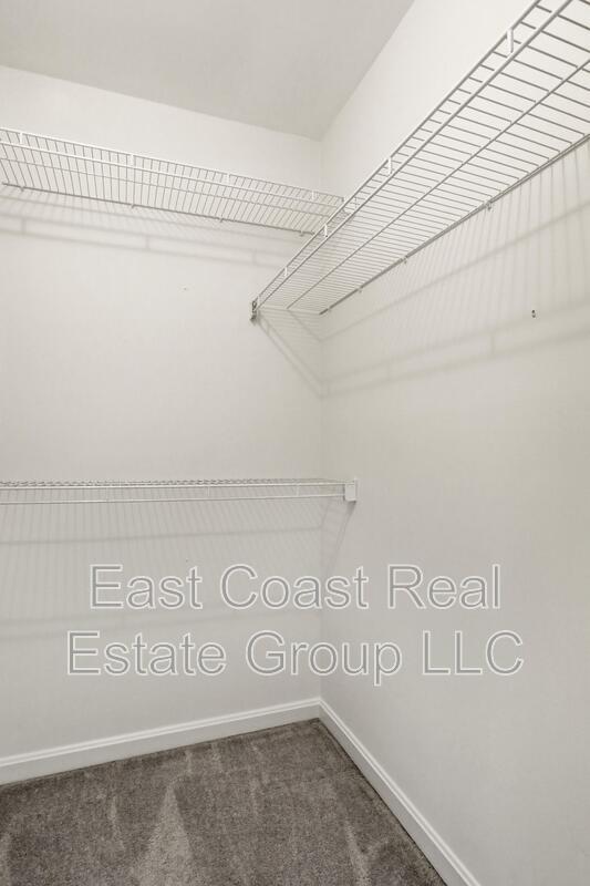 Building Photo - 9114 Ridgefield Ln