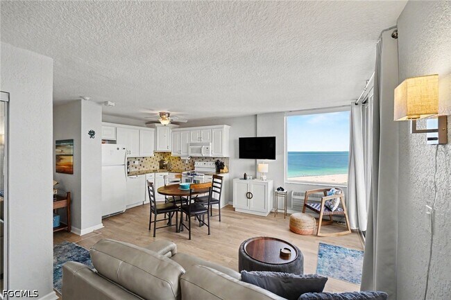 Building Photo - 7330 Estero Blvd