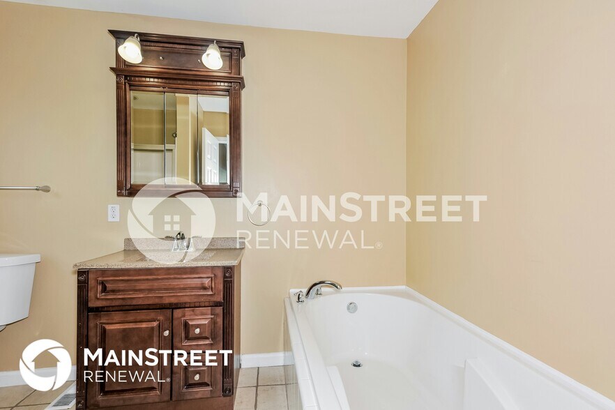 Building Photo - 197 Falcetti Dr