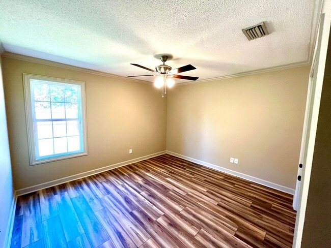 Building Photo - 5171 Abbott Cir