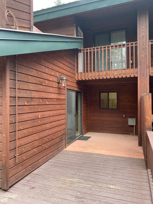 Building Photo - 73 Ace Ct