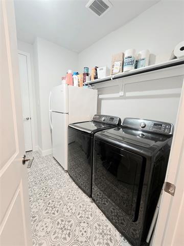 Building Photo - 1428 Huckleberry St