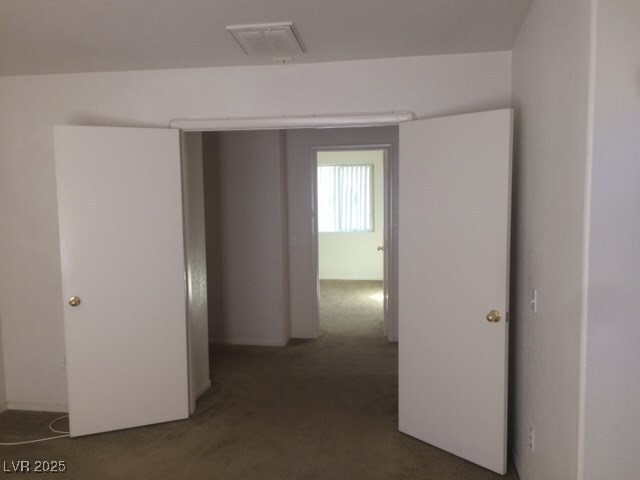 Building Photo - 7920 Hornbeam Ct