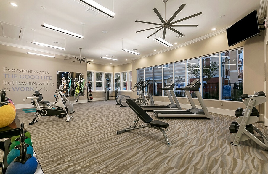 Building Photo - Artesia Apartments