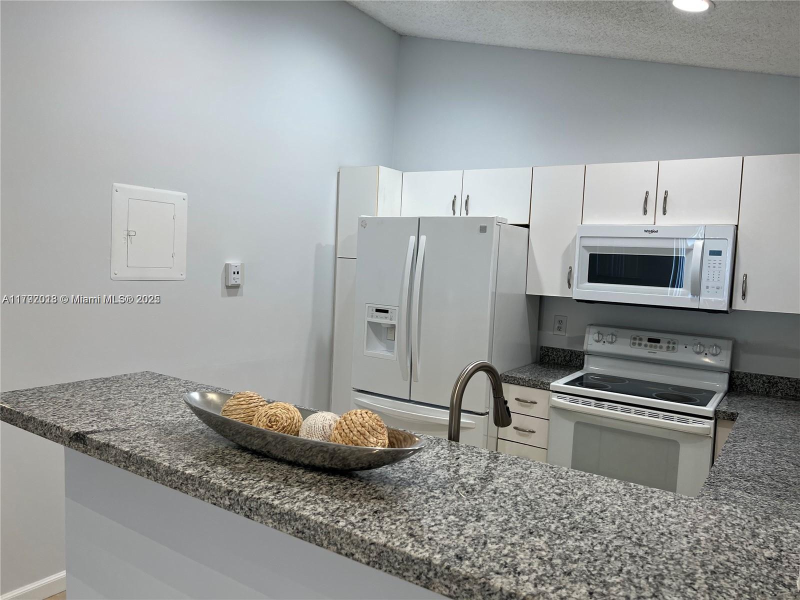 Building Photo - 151 SW 95th Ter