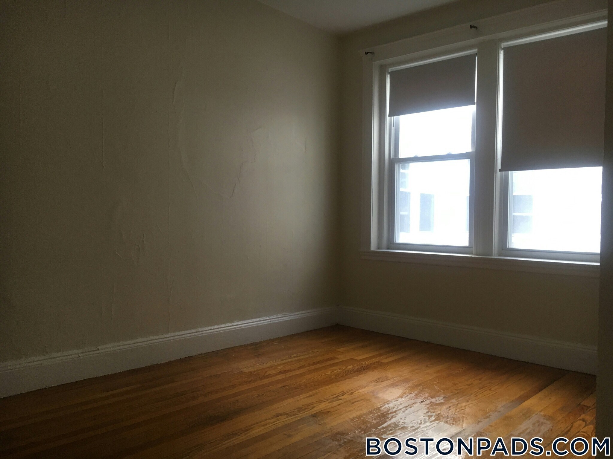 Building Photo - 119 Sutherland Rd