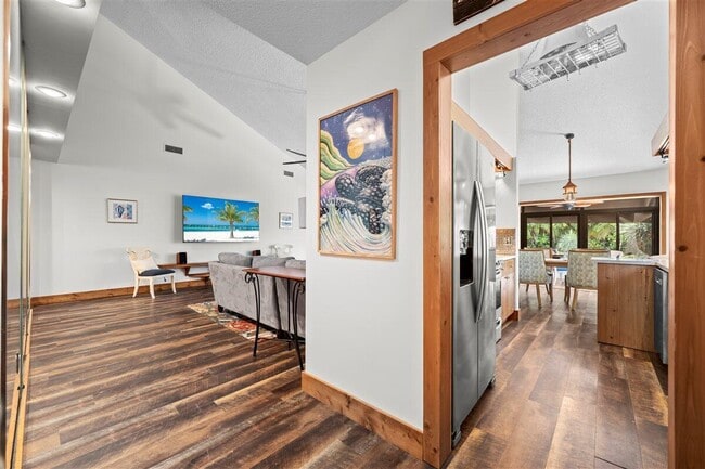 Building Photo - 109 Seashore Dr