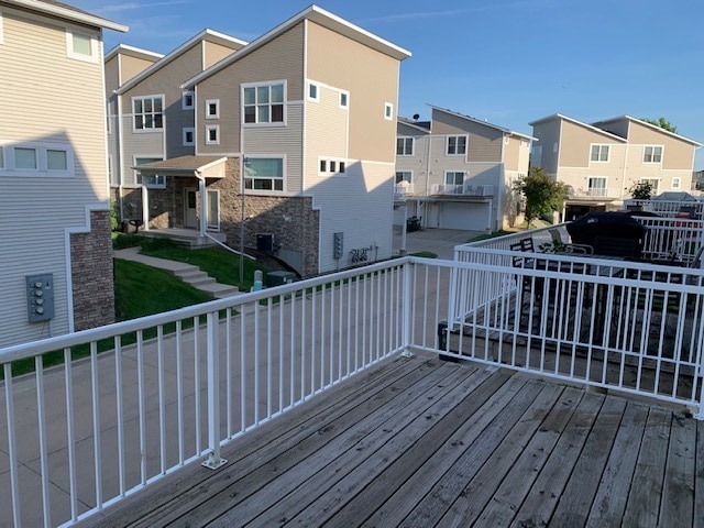 Deck - 301 SE 11th St