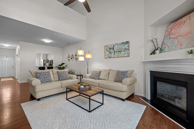 Building Photo - 218 Basset Hall Dr