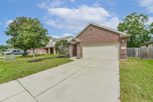 Building Photo - 21617 Horseshoe Dr