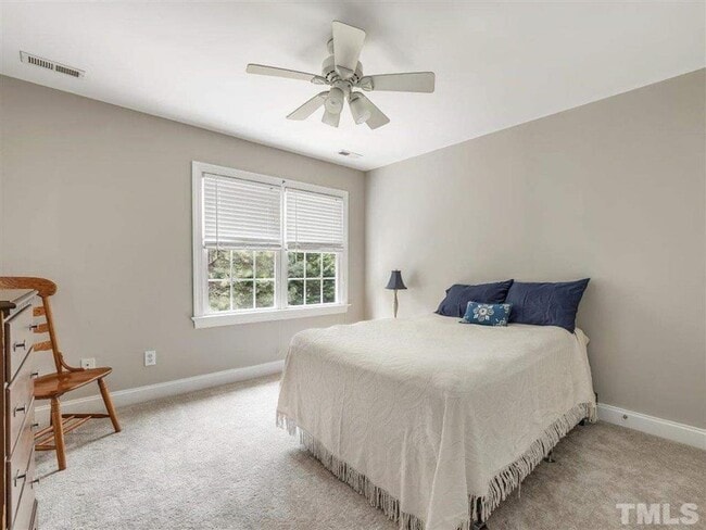 Building Photo - Beautiful Luxury Home In A Gated Community...