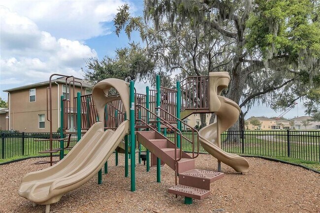 Building Photo - 1440 Scarlet Oak Loop