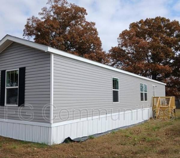 Building Photo - 711 Leasburg Rd