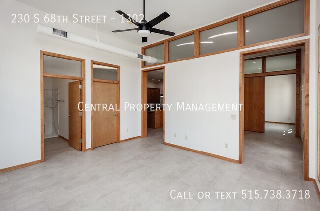 Building Photo - 230 S 68th St