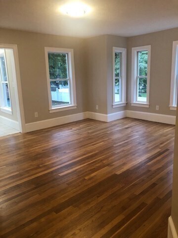 Building Photo - 15 Pearl St