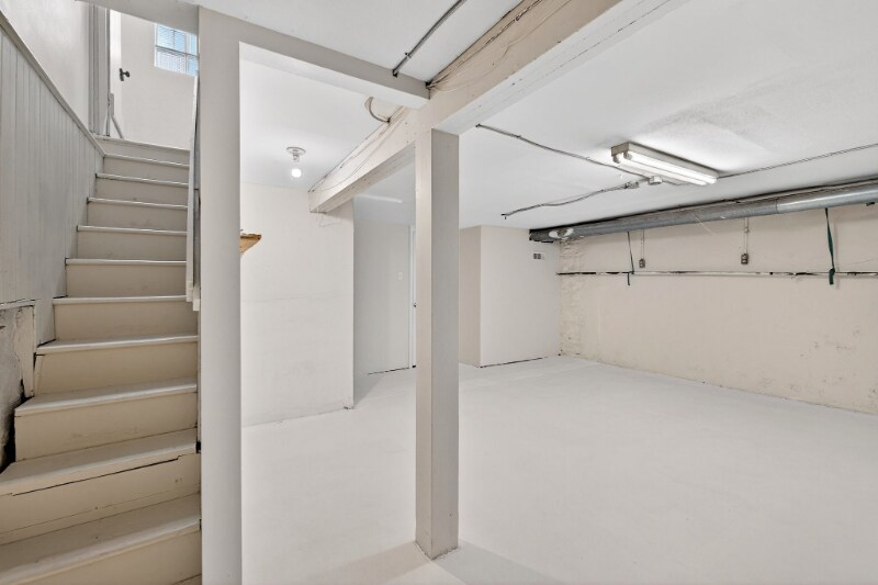 Building Photo - 2710 Geyer Ave