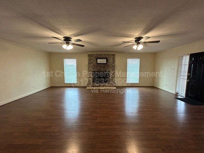 Building Photo - 6409 Stardust Dr S