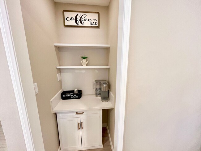 Building Photo - Long Term - Pristine 3 Bedroom Family Home @ Terra Lago in Indio