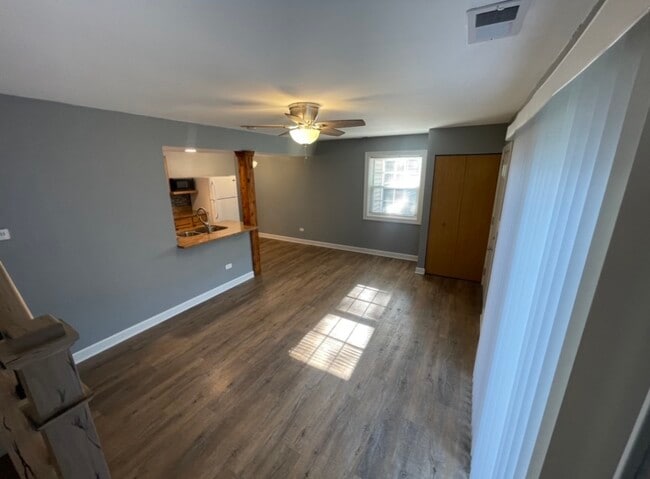 Building Photo - 1202 Spur Ct