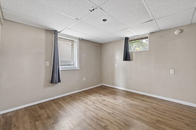 Building Photo - 1701 Avenue C