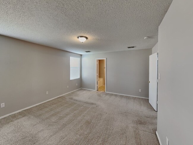 Building Photo - READY NOW! COME CHECK IT OUT!