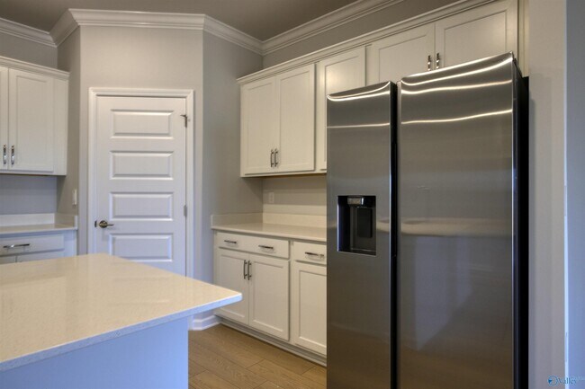 Building Photo - 244 Paca Ln