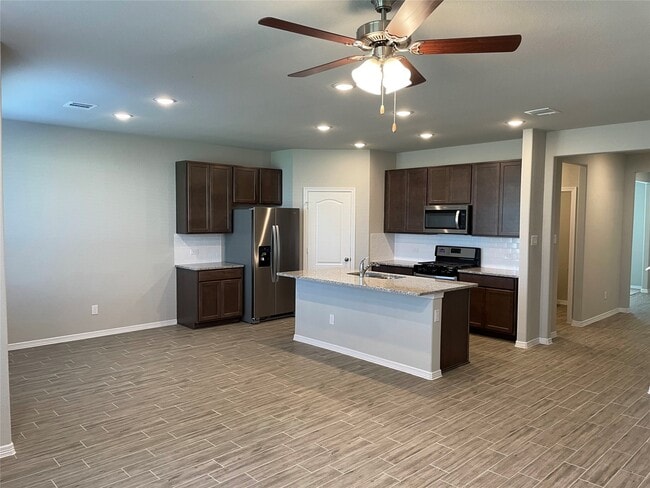 Building Photo - 24807 Oakheath Arbor Ln