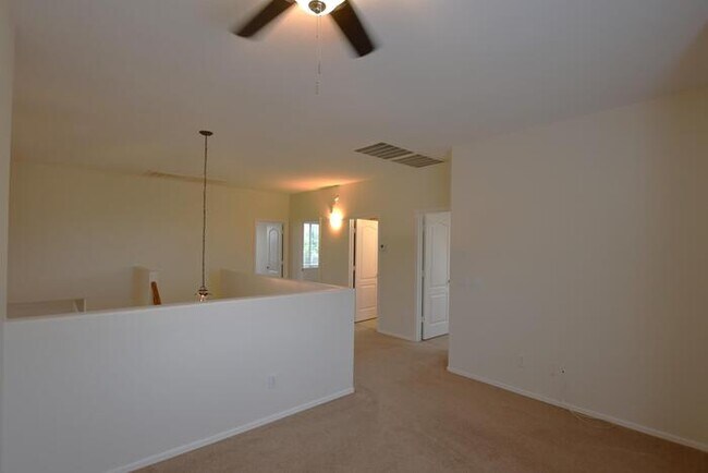 Building Photo - 1646 E Hawken Pl