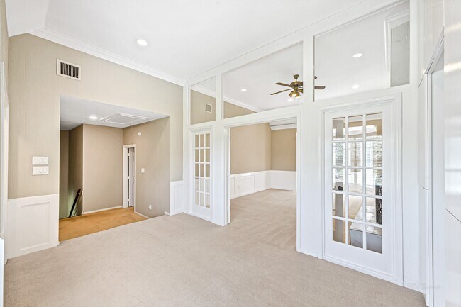 Building Photo - 21410 Ganton Dr