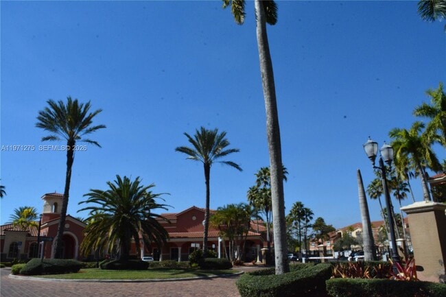 Building Photo - 4402 SW 160th Ave