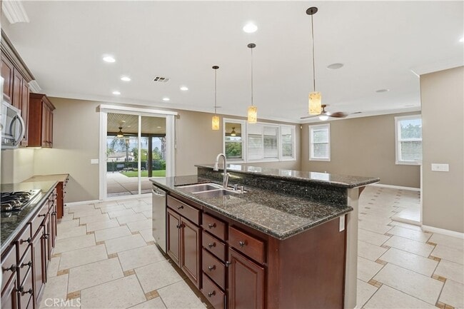 Building Photo - 16935 Eagle Peak Rd