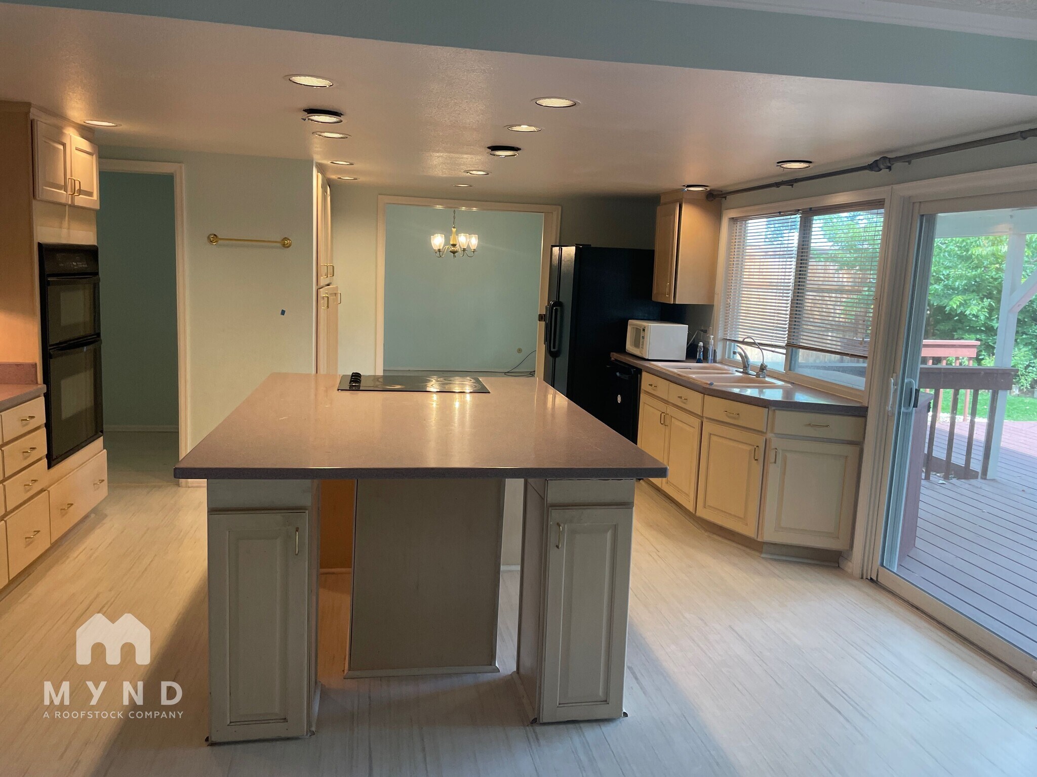 Building Photo - 12446 E Amherst Cir