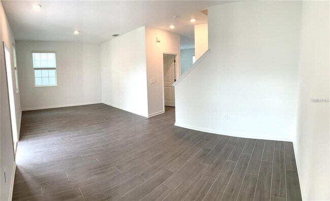 Building Photo - 15609 Water Spring Blvd