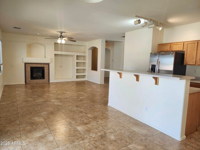 Building Photo - 17938 W Port Royale Ln