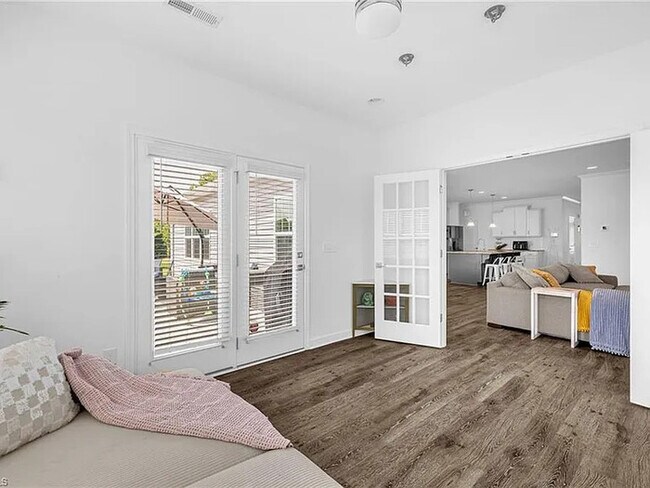 Building Photo - Earn Wealth While Leasing - Like a Homeown...