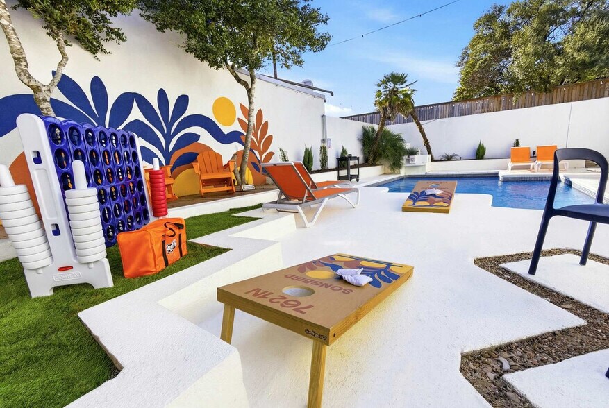 Building Photo - 7621 North Songbird-SI ID1501425P