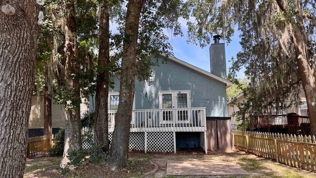Building Photo - 4417 Siesta Ct