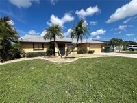 Building Photo - 2093 Rio De Janeiro Ave