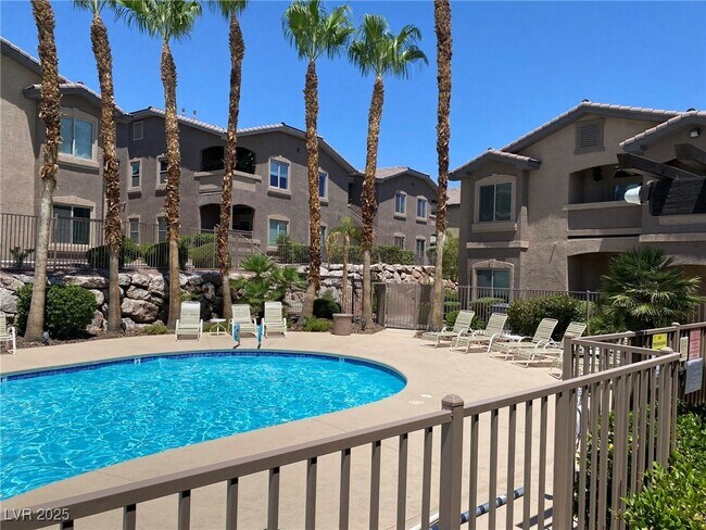 Building Photo - 8805 Jeffreys St